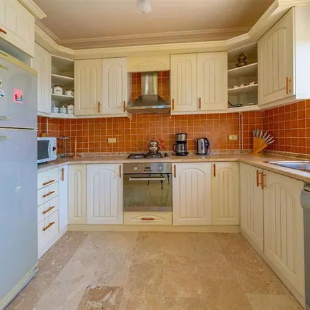 Lebrentals Aychin Βίλα *