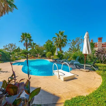 Lebrentals Aychin Βίλα *